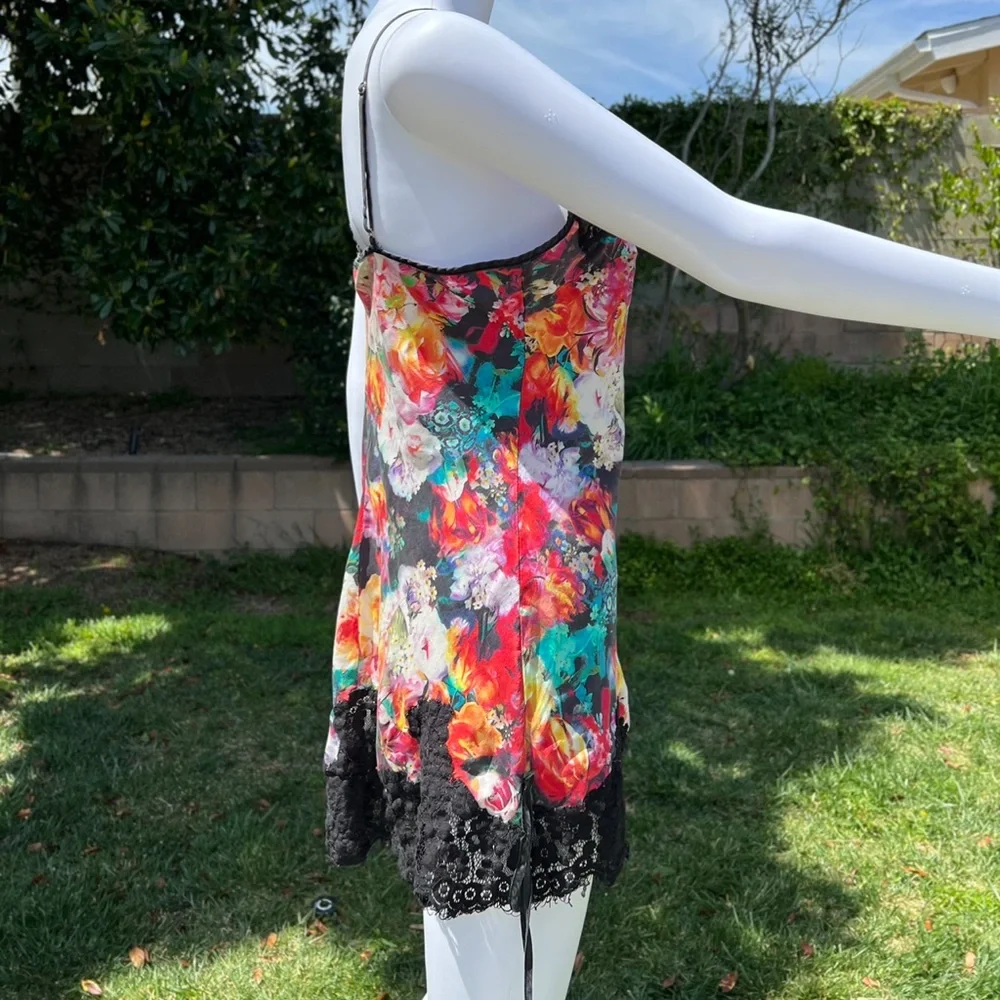 Dress - Picture 4 of 6